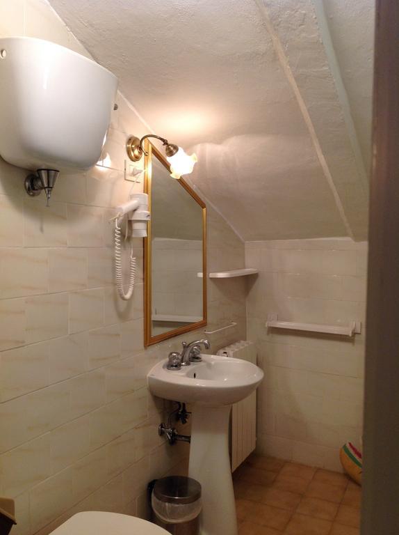 Montisi La Romita Ospitalita Rurale Familiareヴィラ 部屋 写真