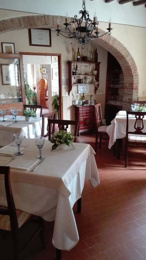 Montisi La Romita Ospitalita Rurale Familiareヴィラ エクステリア 写真